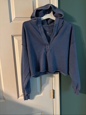 aerie Cropped Hooded Pullover Sweatshirt in Faded Blue